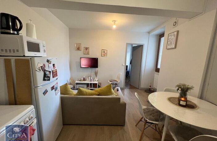 Location appartement 2 pièces 30 m² à Cognin (73160) — photo 2