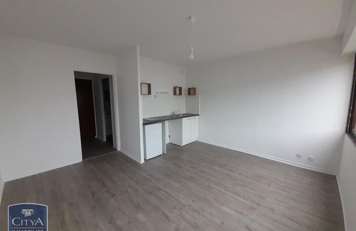 Location appartement 1 pièce 25 m² à Chambéry (73000) — photo 2
