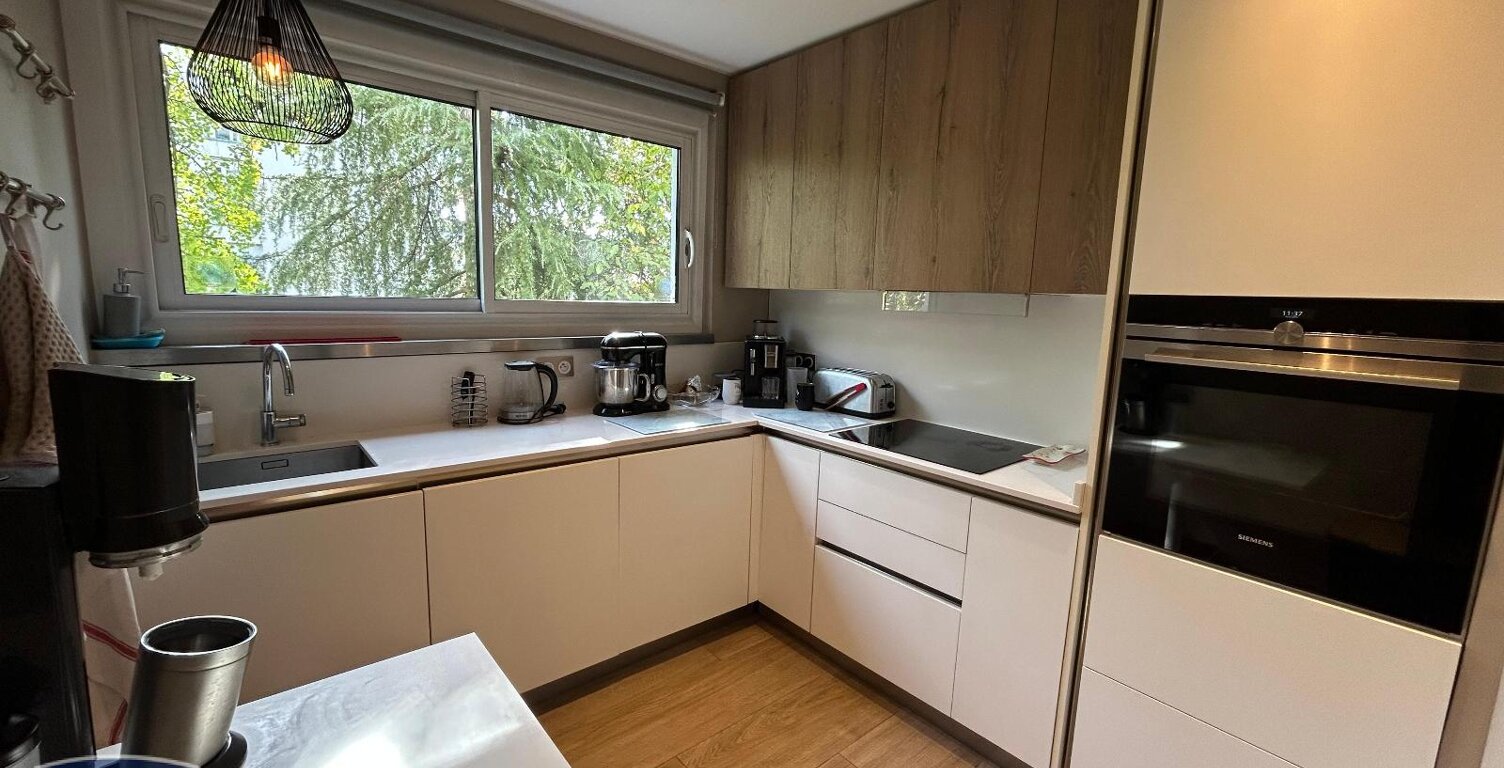 Location appartement 4 pièces 90 m² à Chambéry (73000) — photo 1