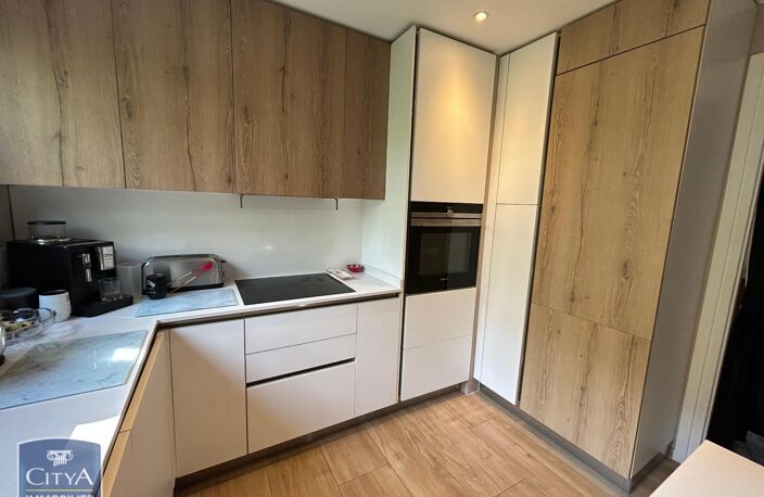 Location appartement 4 pièces 90 m² à Chambéry (73000) — photo 2