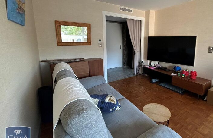 Location appartement 4 pièces 90 m² à Chambéry (73000) — photo 3