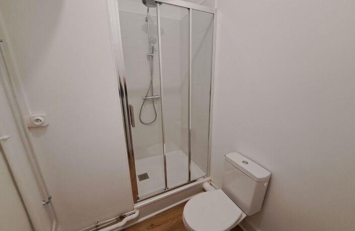 Location appartement 1 pièce 17 m² à Tours (37000) — photo 3