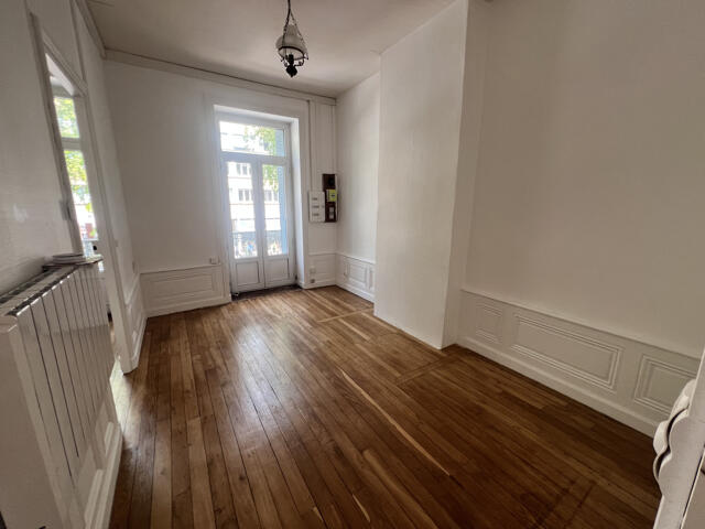 Immeuble proposé à Tarare