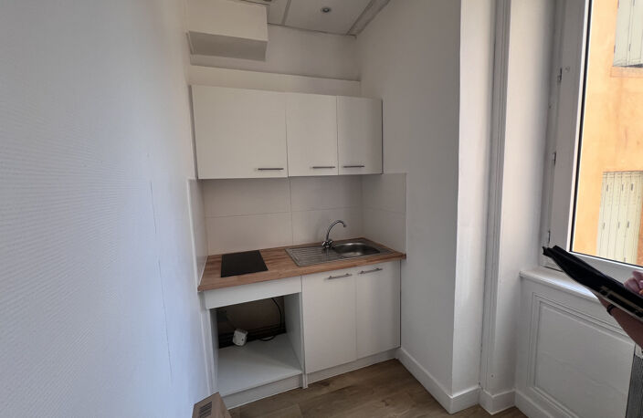 Immeuble de rapport   Centre-ville de Tarare   Investissemen — photo 2