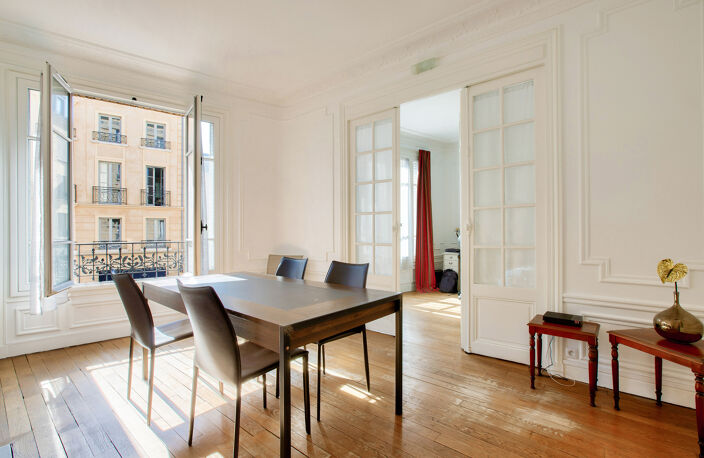 EXCLUSIVITÉ - VERSAILLES, Quartier Notre-Dame — photo 2