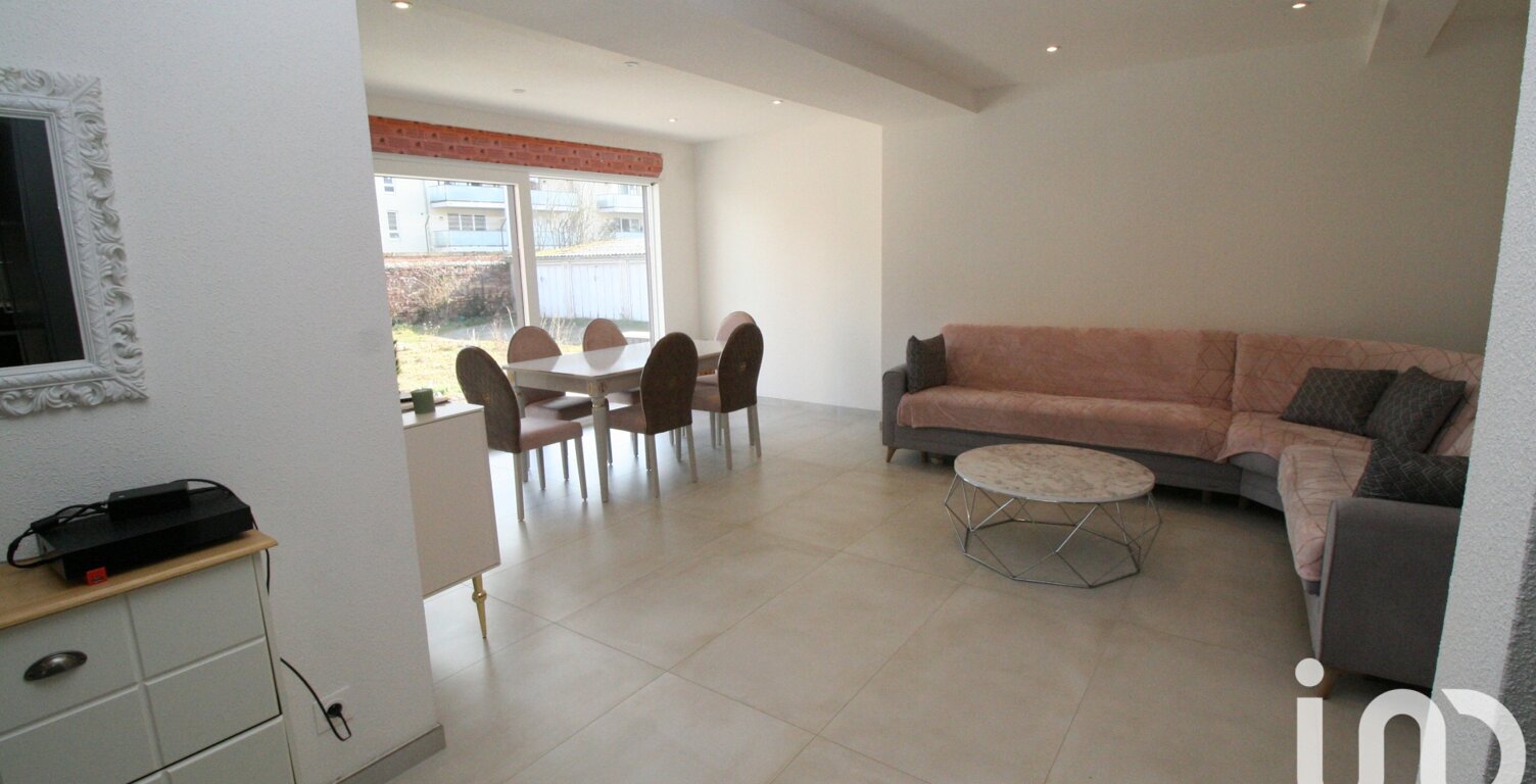 Vente Maison/villa 8 pièces — photo 1
