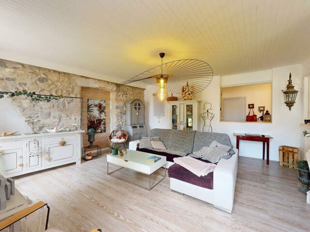 NARBONNE  Appartement T2bis de 77m2  avec vue sur la robine — photo du bien