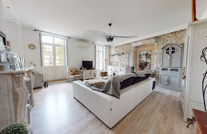 NARBONNE  Appartement T2bis de 77m2  avec vue sur la robine — photo 3