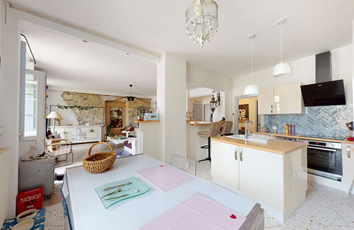 NARBONNE  Appartement T2bis de 77m2  avec vue sur la robine — photo 5