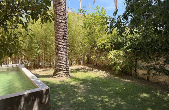 LA CADIERE D'AZUR - MAISON D'ARCHITECTE - RARE A LA VENTE — photo 3