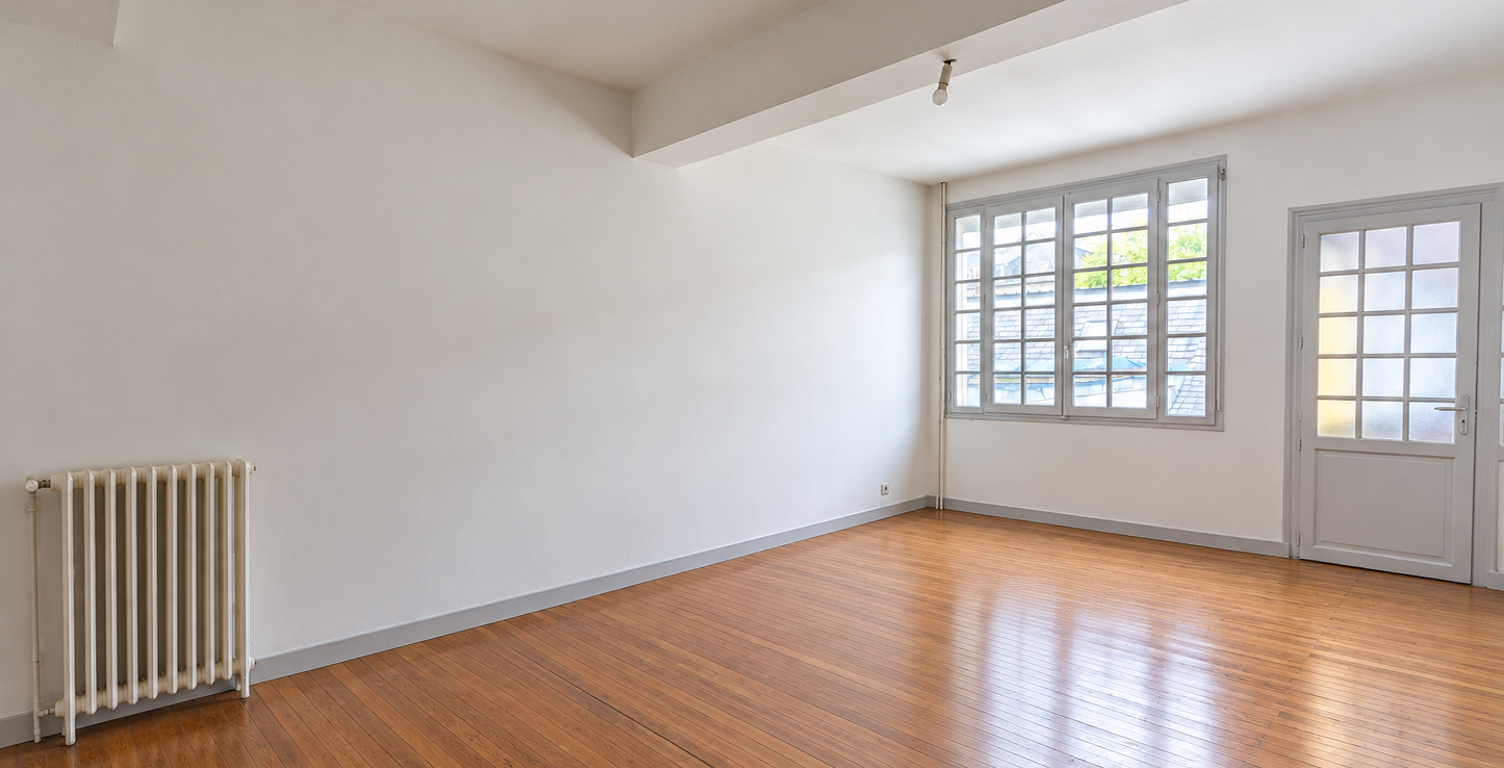 Duplex de 3 chambres au centre-ville d'Oloron-Sainte-Marie — photo 1