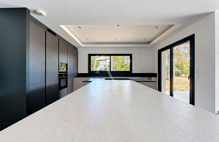 Maison contemporaine de standing Saint loup cammas — photo 3