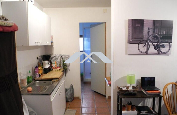 Grand studio 27m² avec terrasse de 15 m² et place de parking — photo 3