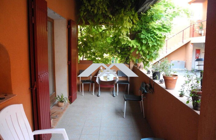 Grand studio 27m² avec terrasse de 15 m² et place de parking — photo 5