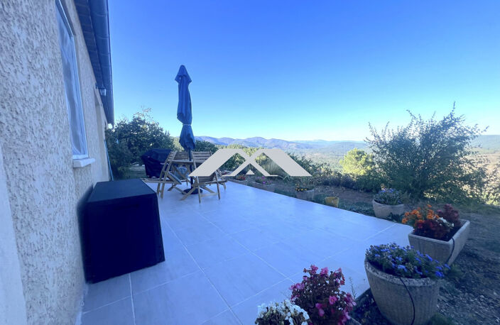 VILLA AVEC VUE PANORAMIQUE EXCEPTIONNELLE — photo 2