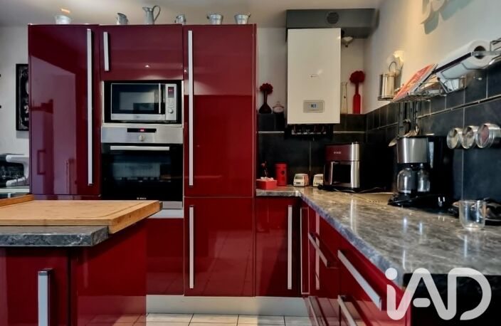 Vente Maison/villa 9 pièces — photo 3