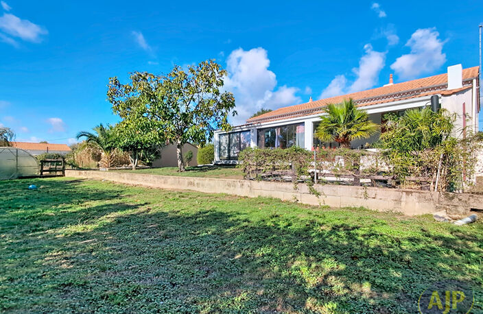 Spacieuse maison familiale avec grand terrain ! — photo 2