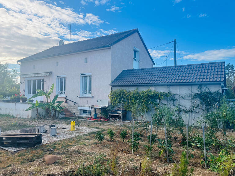 CHAMPS SUR YONNE — photo 1