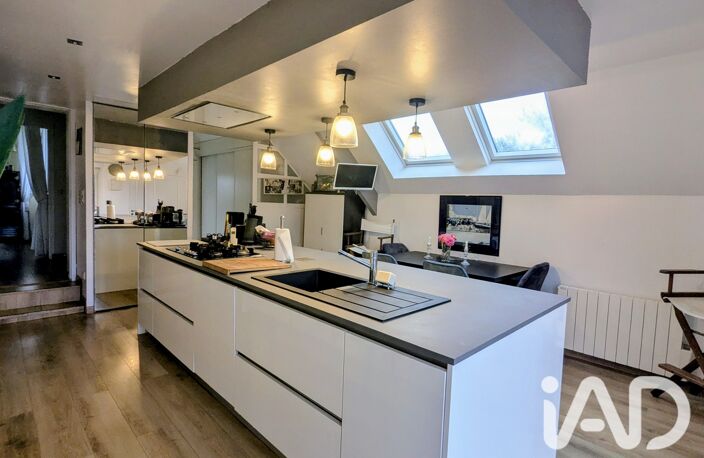 Vente Maison/villa 8 pièces — photo 2
