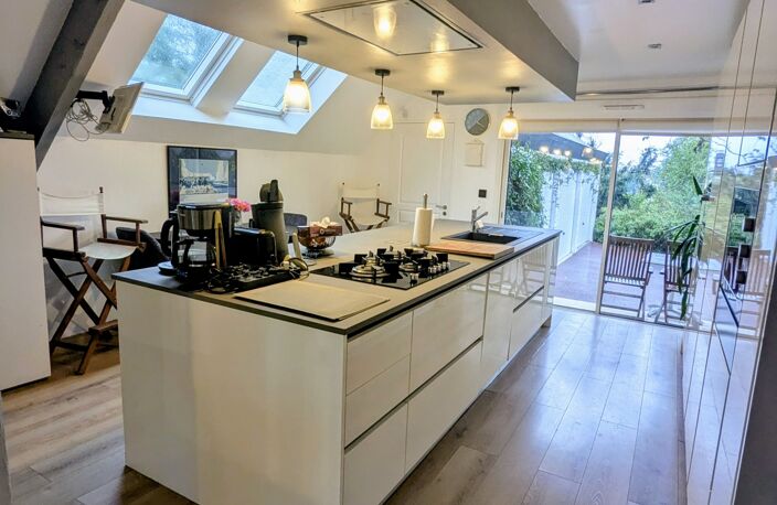 Vente Maison/villa 8 pièces — photo 3