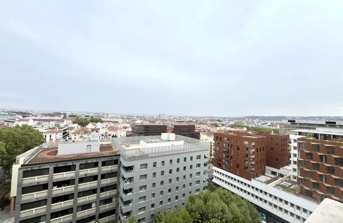 Beau T3 avec vue — photo 4