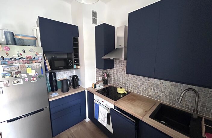 3P - 53M2 + CAVE - Saint Maurice / Chambrun — photo 2