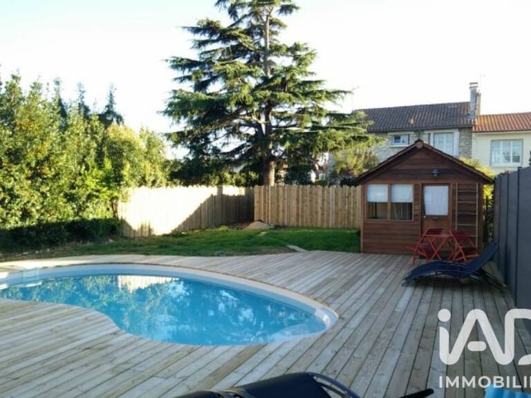 Vente Maison/villa 8 pièces — photo 1