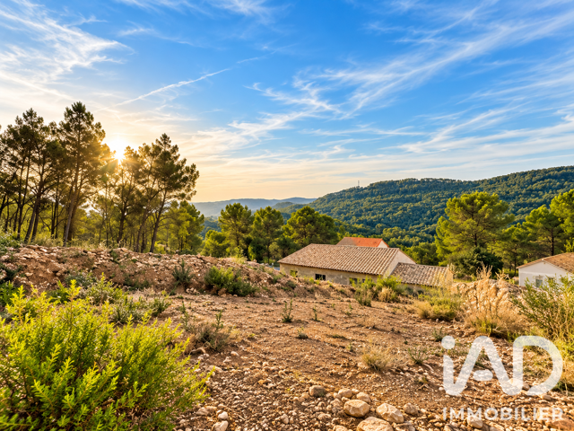 Vente Terrain à bâtir 827 m&sup2; — photo du bien
