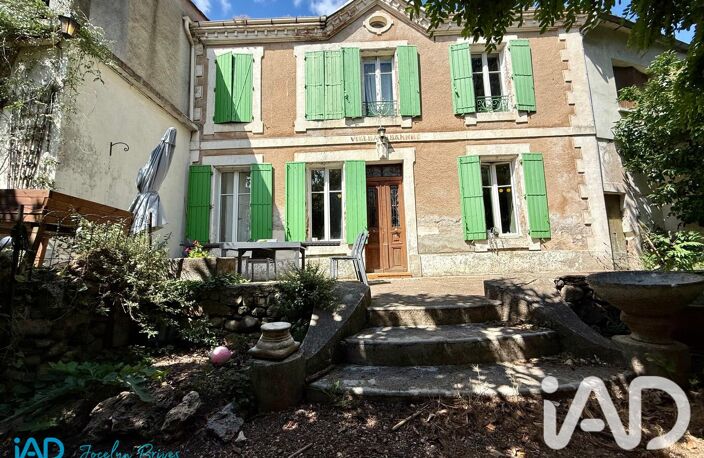 Vente Maison/villa 9 pièces — photo 2
