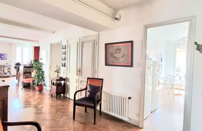 Vente Appartement 4 pièces — photo 2