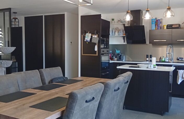 Vente Maison/villa 6 pièces — photo 5