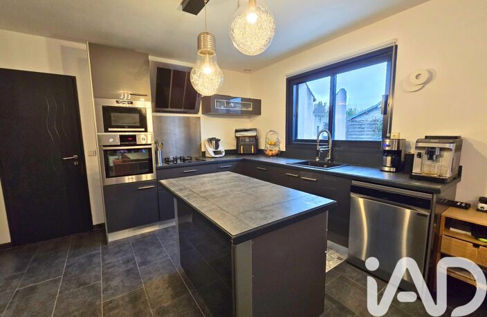 Vente Maison/villa 5 pièces — photo 4