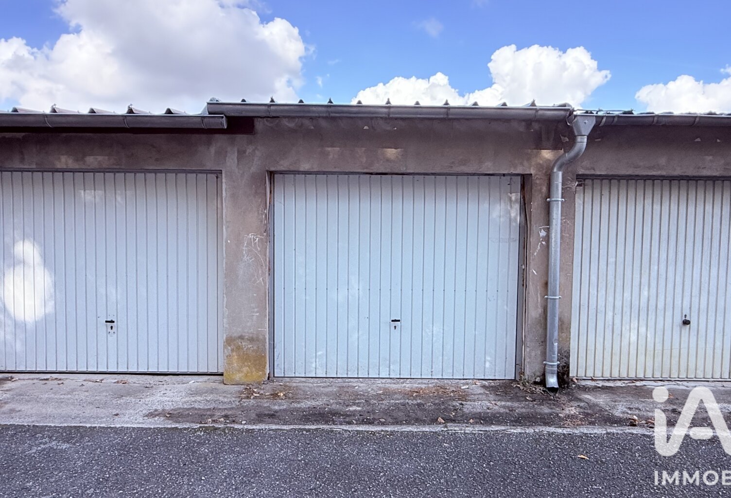 Vente Garage 14 m&sup2; — photo 1