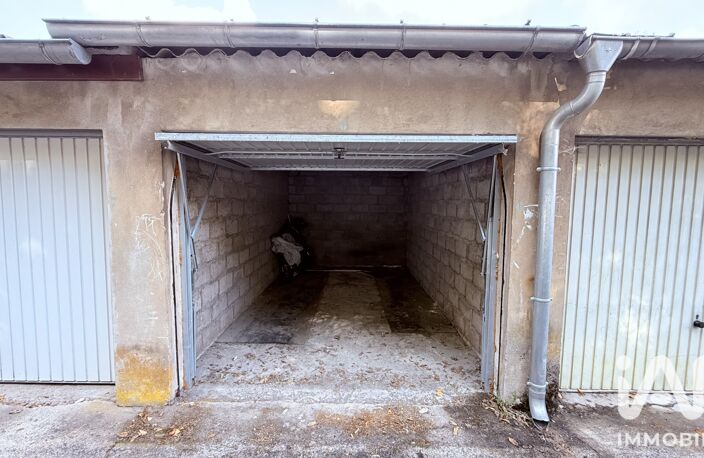 Vente Garage 14 m&sup2; — photo 2