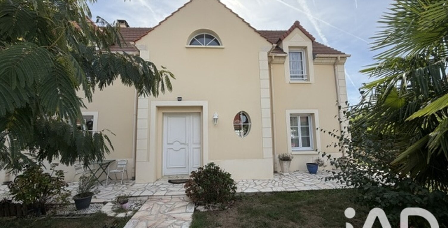 Vente Maison/villa 8 pièces — photo 1