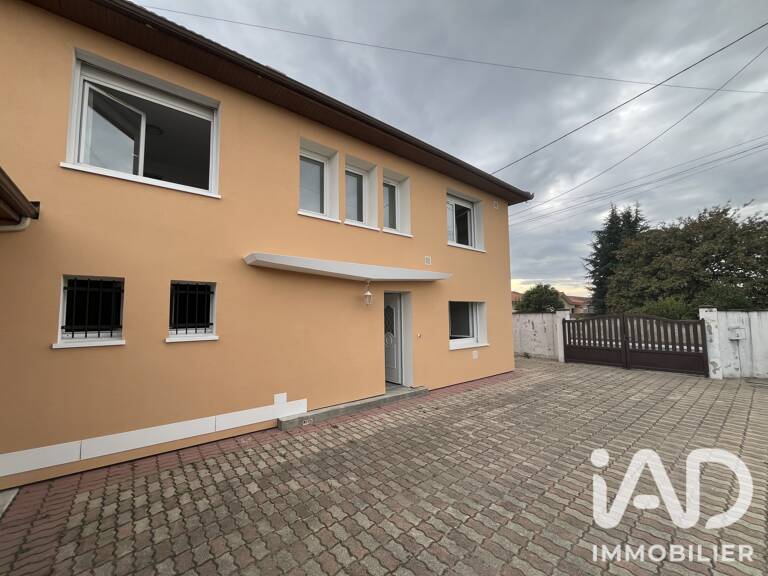 Vente Maison/villa 9 pièces — photo 1