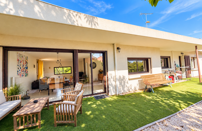 Martigues Jonquières   Maison de plain-pied de 120 m2 sur 1 — photo 2