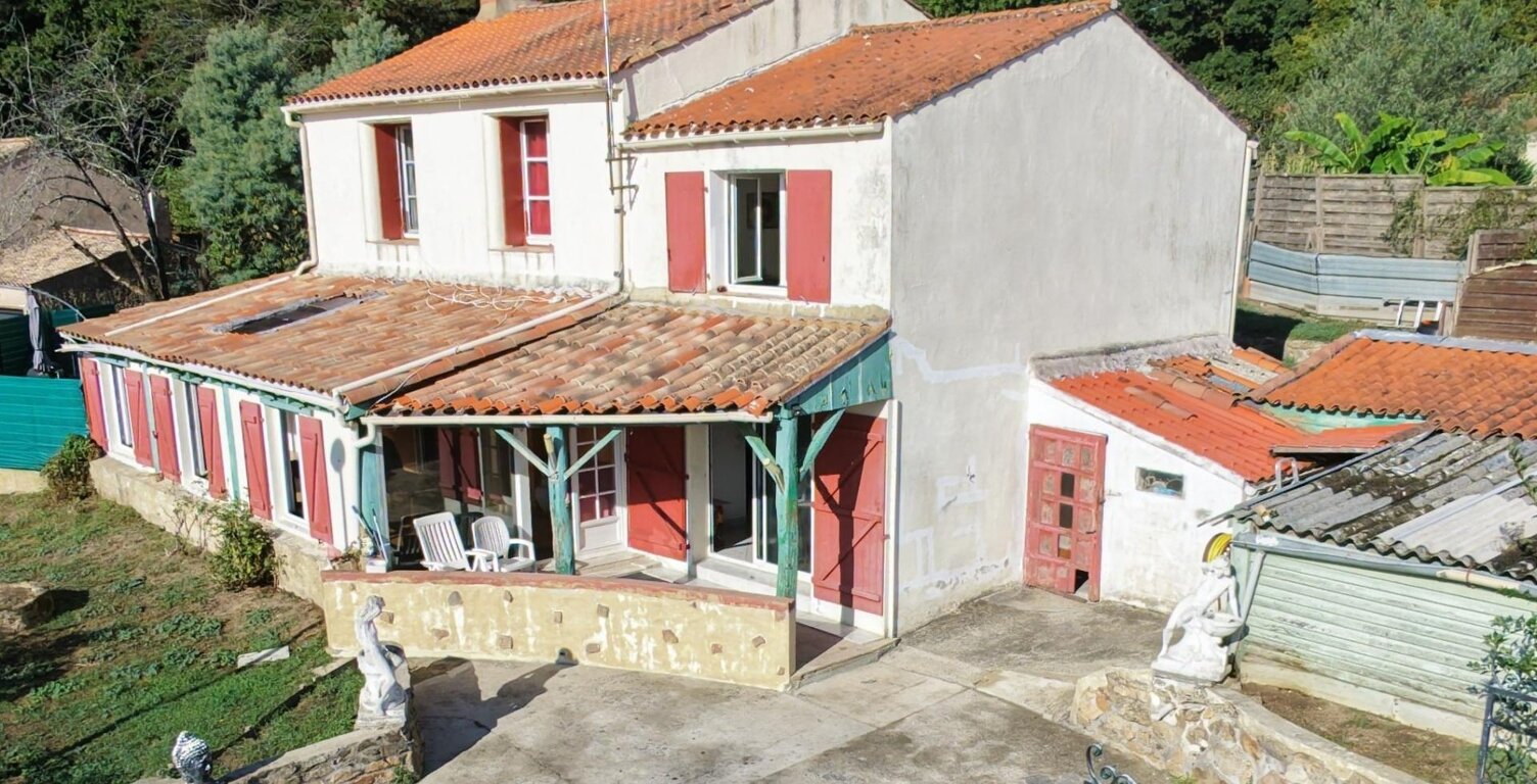 Maison 4 chambres 2 bureaux, potentiel exceptionnel ! — photo 1