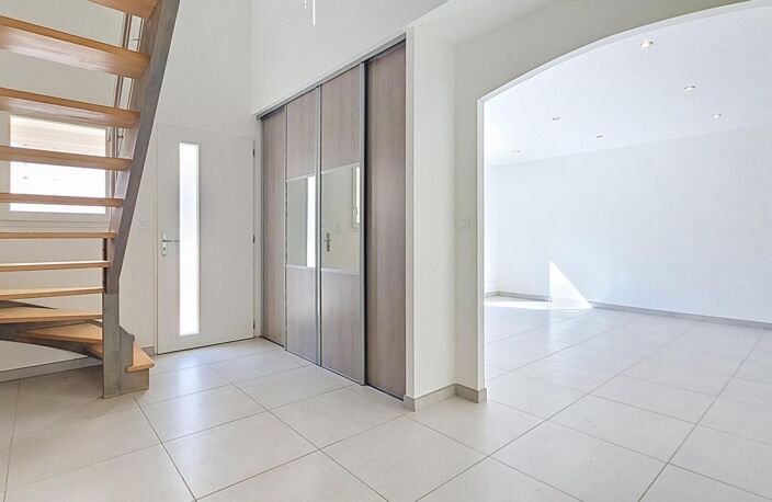 Maison 6 pièces 143 m² — photo 4