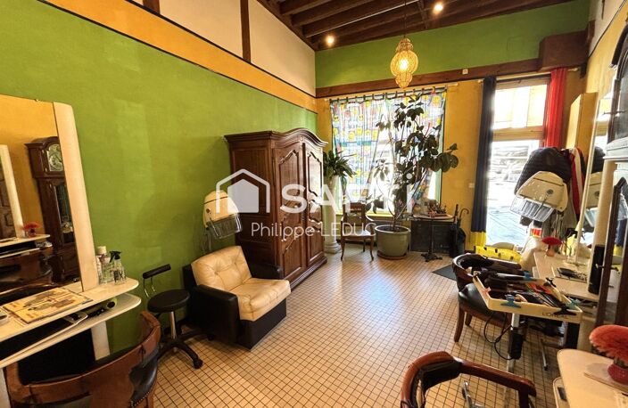 Immeuble Commercial-Habitation - Cambrai centre ! — photo 4