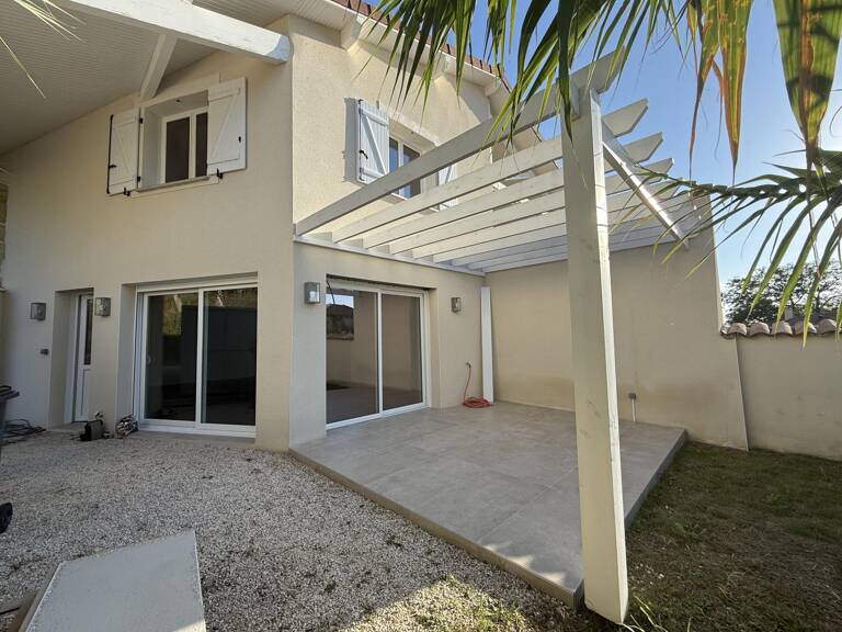 Villa rénovée — photo 1