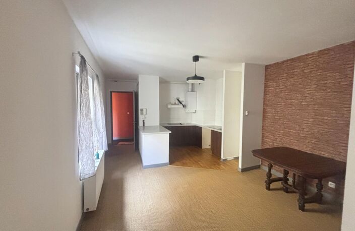 Appartement 3 chambres sur la place nationale — photo 2