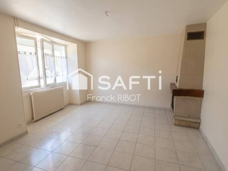 Maison de 81m2 sur 425m2 de terrain — photo 1
