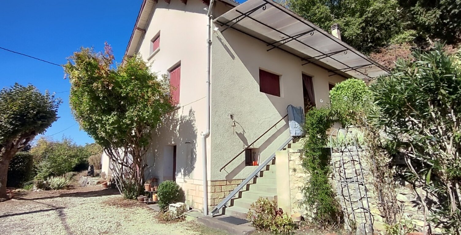 MAISON 2 CHAMBRES + T2 INDEPENDANT + 2 GARAGES + CAVE + ETC.....LE TOUT SUR UN TERRAIN DE 5 847M² A 2 MINUTES DU CENTRE-VILLE DE LALINDE — photo 1