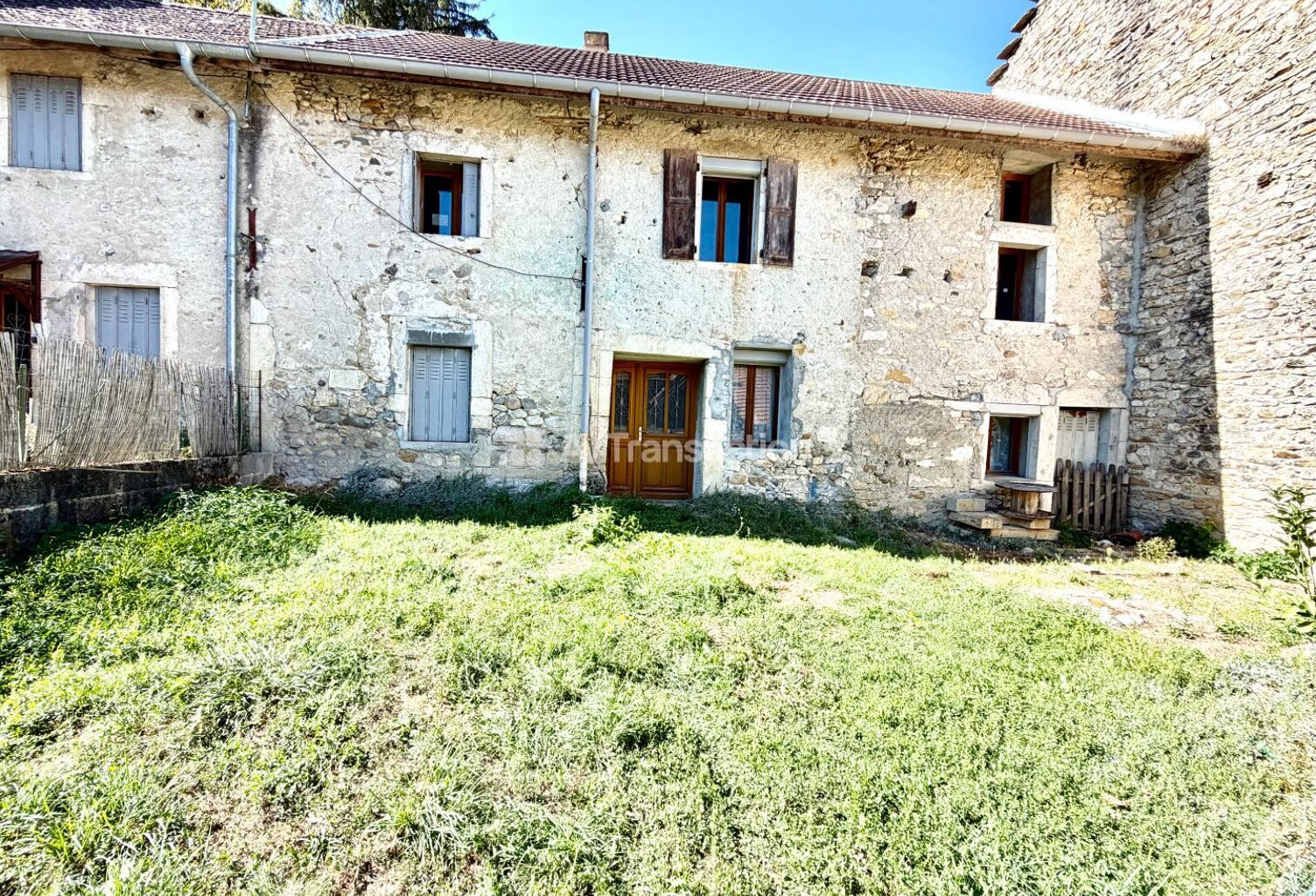 Maison de village à finir de rénover ! — photo 1
