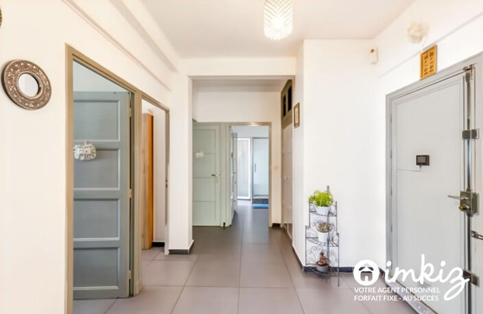 Appartement lumineux avec fort potentiel ! — photo 5