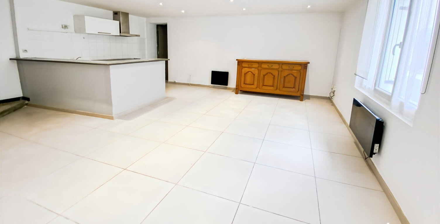 Maison de ville Aigues-Mortes - 3 chambres, garage — photo 1