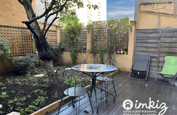 Maison de 228 m2 + dépendances  de 28  m2 — photo 2