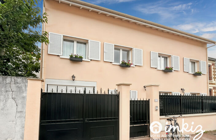 Maison de 228 m2 + dépendances  de 28  m2 — photo 3