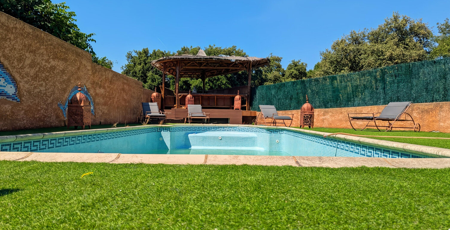 Belle propriété avec studio indépendant et piscine — photo 1